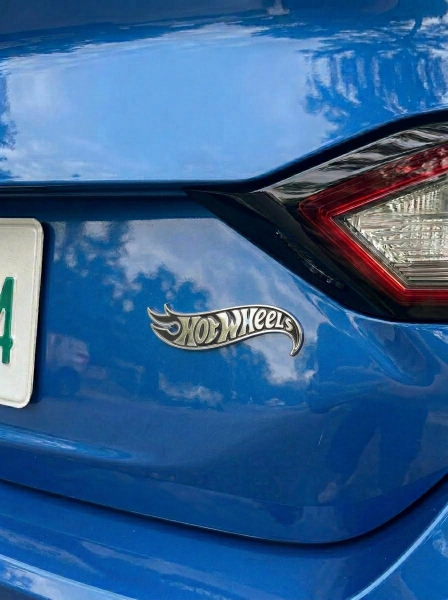 Hot Wheels Chrome Emblem  Novelty Car Golf Cart Badge