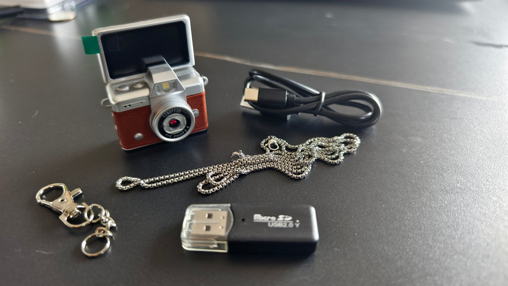Mini Digital Selfie Camera with Flip Screen 1080P HD, Retro Keychain Camera