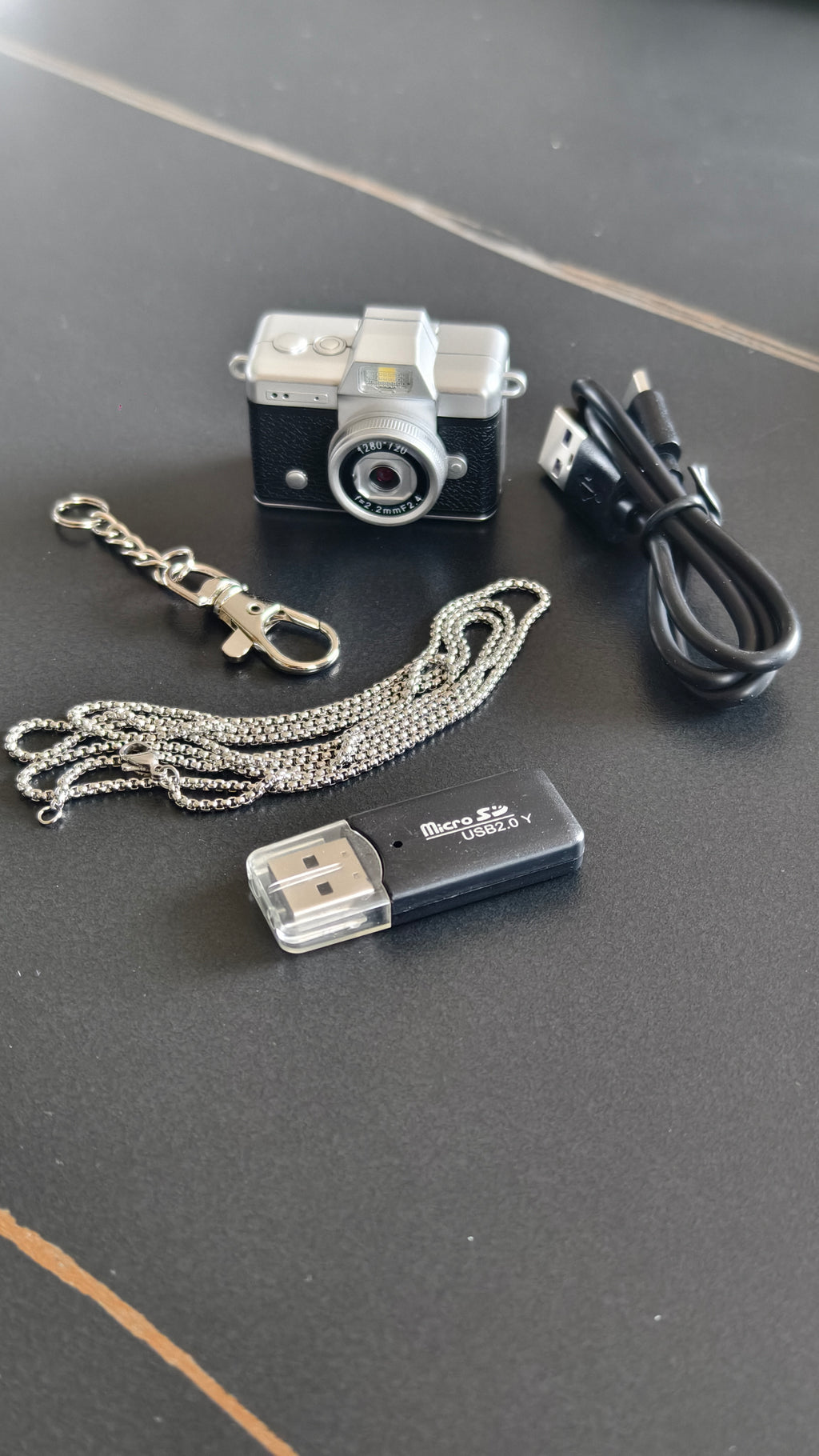 Mini Digital Selfie Camera with Flip Screen 1080P HD, Retro Keychain Camera