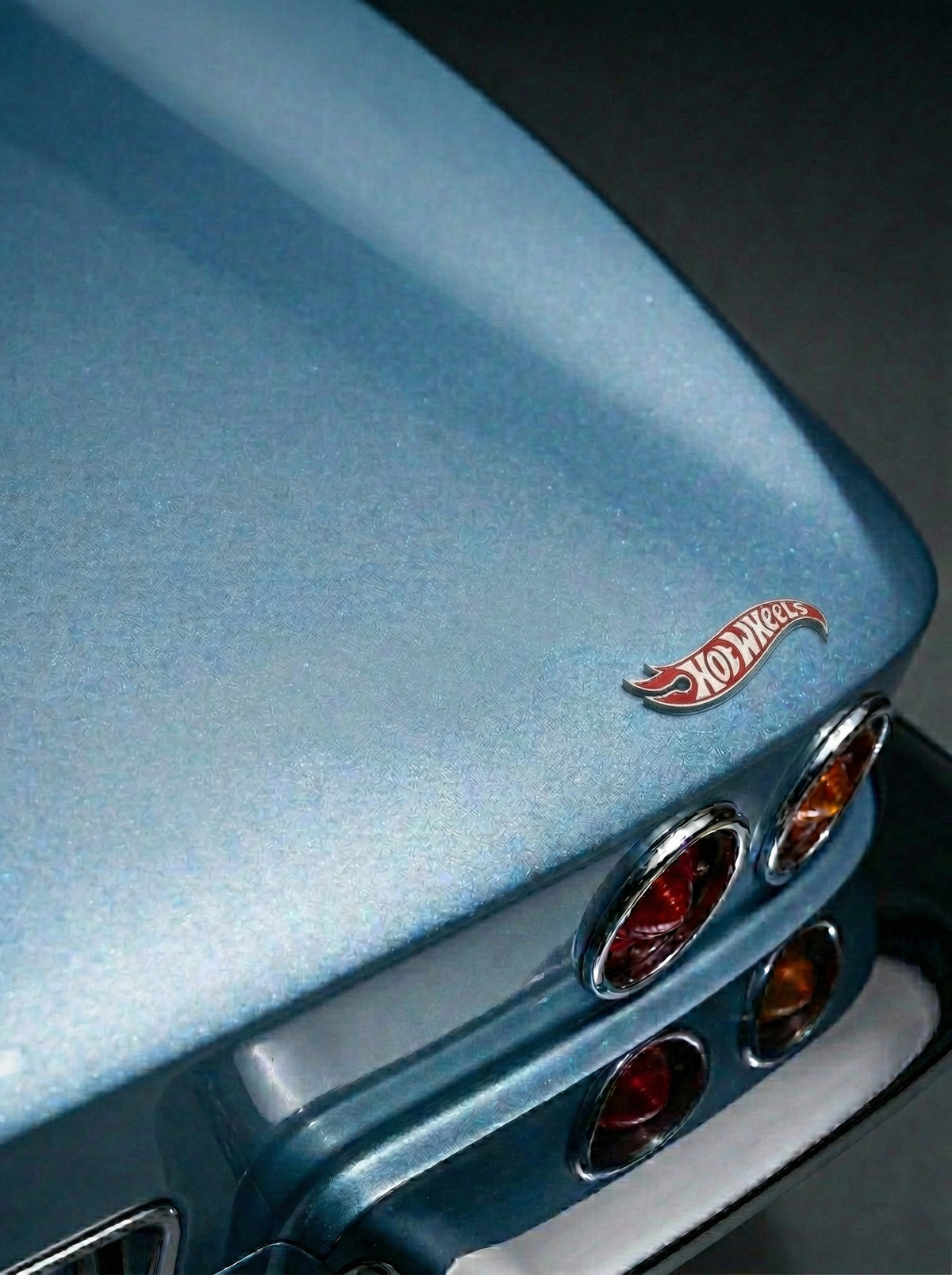 Hot Wheels Chrome Emblem  Novelty Car Golf Cart Badge